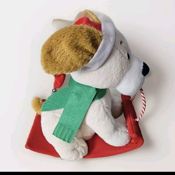 Hallmark Christmas Rockin Rover Dog On Sled Animated Barks Jingle Bells - Picture 2 of 7